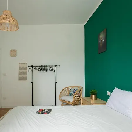I Host - Marescalchi 9 Daire *